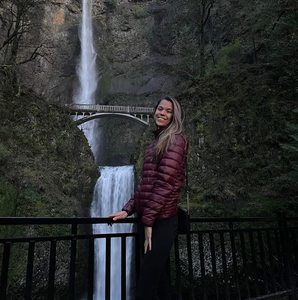 Meet your Posher, Stacey